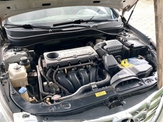 HYUNDAI SONATA GLS Motor