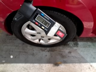 JAC J2 1.4 Pneu dianteiro esq.