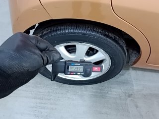 JAC J2 1.4 Pneu traseiro dir.