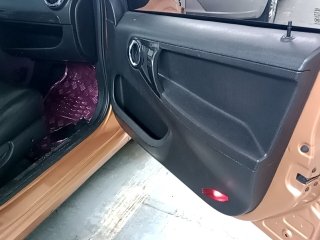 JAC J2 1.4 Porta e interior passageiro