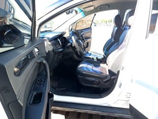 JAC T50 1.6 DVVT CVT Porta e interior motorista