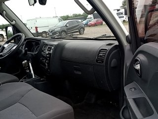 JAC V260  Porta e interior passageiro