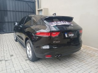 JAG FPACE 20TD PRESTIG Traseira Motorista