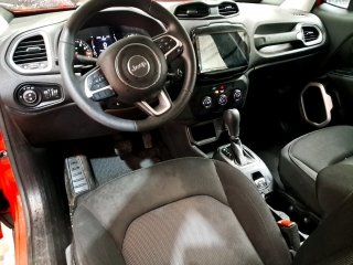 JEEP RENEGADE 1.8 AUTOM. Painel completo