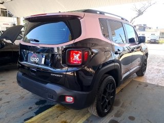 JEEP RENEGADE SPORT AT Traseira Motorista