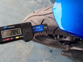 JTZ DR160 S Pneu dianteiro esq.