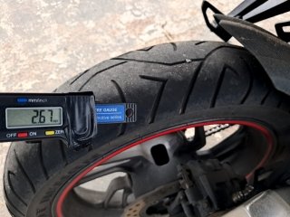 JTZ DR160 S Pneu traseiro esq.