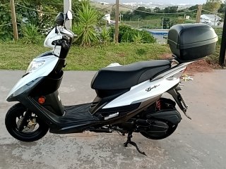 JTZ LINDY 125 Porta e interior motorista