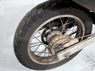 JTZ NK150  Pneu traseiro dir.
