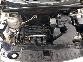KIA SORENTO EX2 2.4G25 Motor