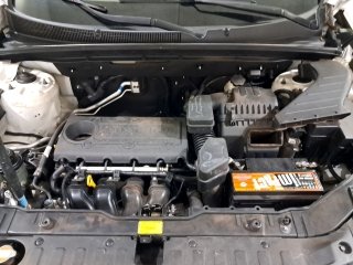 KIA SORENTO EX2 2.4G25 Motor