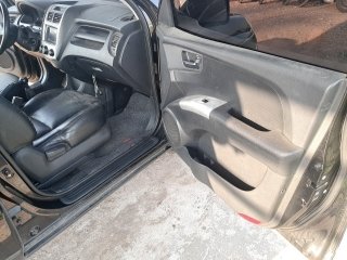 KIA SPORTAGE LX2 2.0G2 Porta e interior passageiro