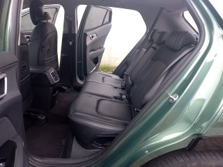 KIA SPORTAGE TMHEV EXP Bancos traseiros