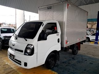 KIA UK2500 HD SC Frente Motorista