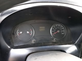 KIA UK2500 HD SC Painel KM