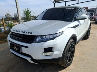 LR EVOQUE PURE P5D Frente Motorista