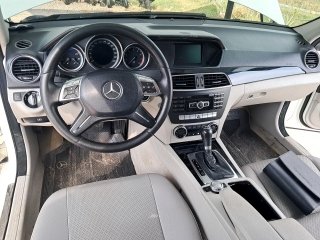 M.BENZ C 180 CGI Painel completo