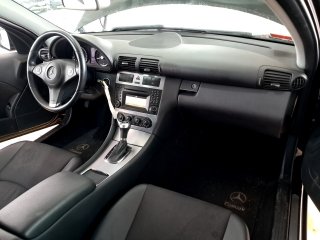 M.BENZ CLC 200 K Painel completo