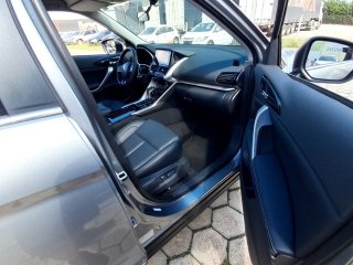 MMC ECLIPSE CR HPE Porta e interior passageiro