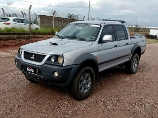 MMC L200 OUTDOOR Frente Motorista