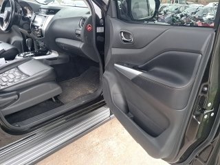 NISSAN FRONTIER PLT Porta e interior passageiro