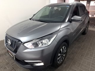 NISSAN KICKS S DRCT CVT Frente Motorista