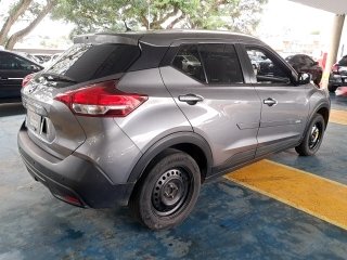 NISSAN KICKS S DRCT CVT Traseira Motorista