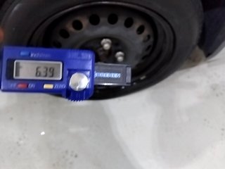 NISSAN SENTRA 20 FLEX Pneu dianteiro dir.