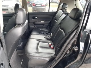 NISSAN TIIDA 18SL FLEX Bancos traseiros