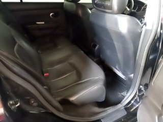NISSAN TIIDA 18SL FLEX Bancos traseiros