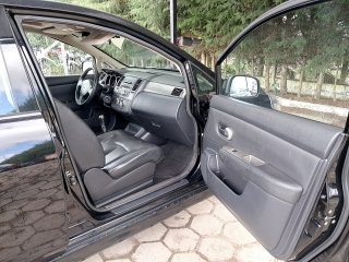 NISSAN TIIDA 18SL FLEX Porta e interior passageiro