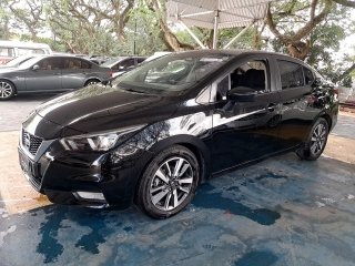 NISSAN VERSA ADVNC CVT Frente Motorista
