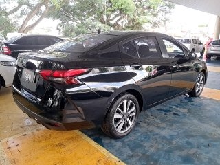 NISSAN VERSA ADVNC CVT Traseira Motorista