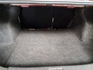 NISSAN VERSA EXCL CVT Porta malas