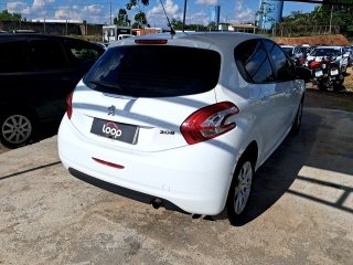 PEUGEOT 208 ACTIVE Traseira Passageiro