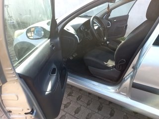 PEUGEOT HOGGAR ESCAPADE Porta e interior motorista