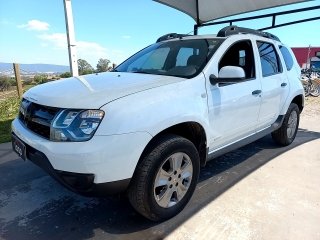 RENAULT DUSTER 16 A CVT Frente Motorista
