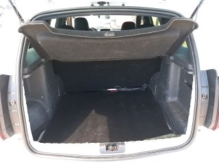 RENAULT DUSTER 16 A CVT Porta malas