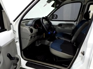 RENAULT KGOO RONTANAMB Porta e interior motorista
