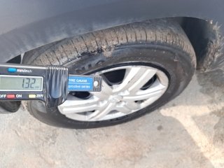 RENAULT KWID INTENS 2 Pneu dianteiro esq.