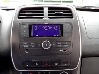 RENAULT KWID ZEN 10MT 1 4p Kit multimídia