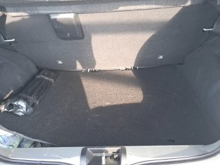 RENAULT KWID ZEN 10MT Porta malas