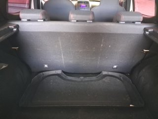 RENAULT KWID ZEN 10MT Porta malas