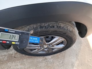 RENAULT KWID ZEN 2 Pneu dianteiro dir.