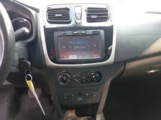 RENAULT LOGAN 1.6 SL EXCLUSIVE 8V FLEX 4P AUTOMATIZADO Kit multimídia