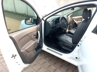 RENAULT LOGAN 1.6 SL EXCLUSIVE 8V FLEX 4P AUTOMATIZADO Porta e interior motorista