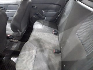 RENAULT LOGAN AUTH 10 Bancos traseiros