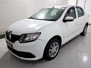 RENAULT LOGAN AUTH 10 Frente Motorista