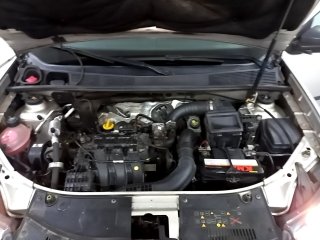 RENAULT LOGAN AUTH 10 Motor