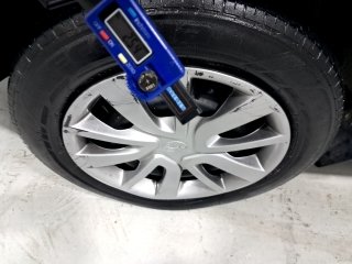 RENAULT LOGAN AUTH 10 Pneu traseiro dir.